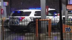 Man shot near gas station in Humboldt Park, Chicago police say