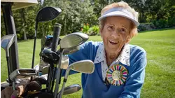 100-year-old golfer gets birthday surprise on the green