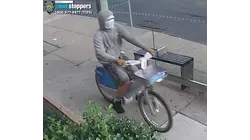 Gunman rips chain off victim's neck in the Bronx