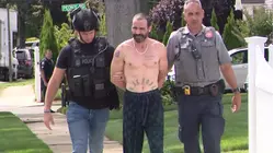 Man arrested after hourslong barricade situation in Levittown