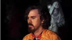 CHILDREN SHOULDN'T PLAY WITH DEAD THINGS