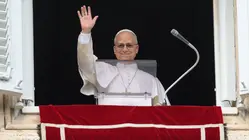 El papa León XIV pidió que se ponga fin a lo que tildó de espiral de violencia en el Medio Oriente