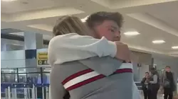 Así fue la dolorosa despedida de su familia de un hondureño que aceptó su salida voluntaria