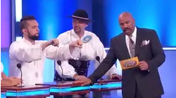 Is the Bobek family's winning streak about to be broken? | Family Feud