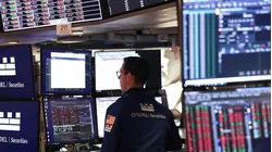 Trump Tariff Threats Spark Fear of Trade War, Rattling Investors