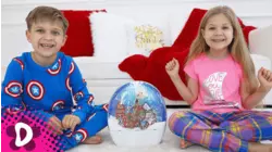 Diana and Roma Decorate the Christmas Tree!