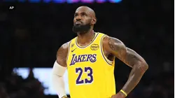 Basketball Roundup: James to Philly; WNBA All-Star Game preview