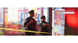 Police search for man wanted in deadly shootings at Bronx deli, Brooklyn restaurant