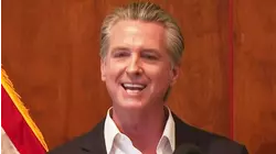 Los californianos votan sobre el nuevo diseño del mapa electoral impulsado por Gavin Newsom