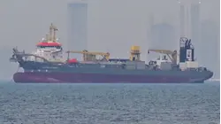 Iran Closes of Strait of Hormuz After Announcing Its Reopening