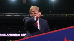 3 weeks until midterm elections as Trump campaigns in GOP stronghold