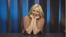 Meredith Vieira and Kate Flannery Have Different Priorities!