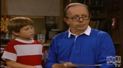ALF: S2 E3 - Take a Look at Me Now