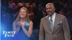 Abbie and Kerrie have their eyes on the PRIZE! | Family Feud