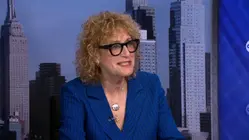 Judy Gold draws on job history for 'Not Suitable for Work'