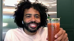 Julia Stiles and Daveed Diggs
